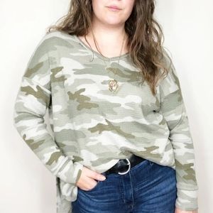 AEO | Camo Thermal
